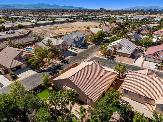 265 Great Duke Avenue, Las Vegas, NV 89183