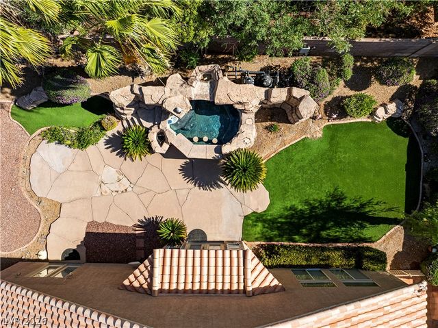 265 Great Duke Avenue, Las Vegas, NV 89183