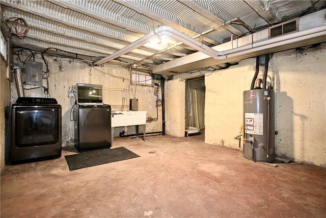 134 Ida Ave, Donora, PA 15033