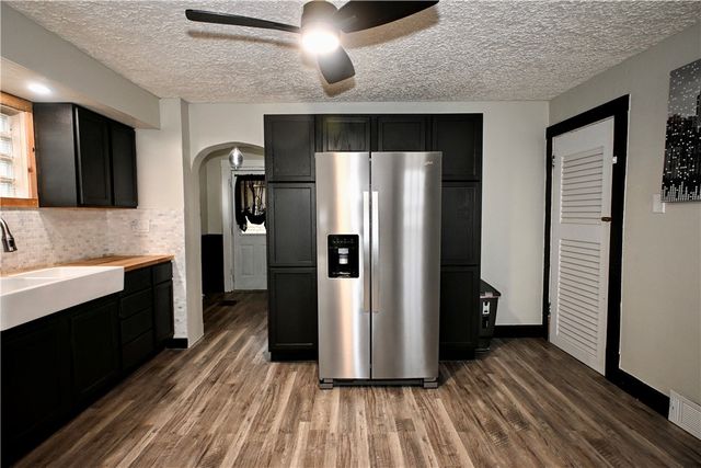 134 Ida Ave, Donora, PA 15033