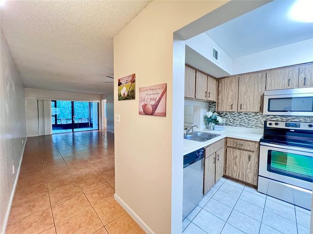 3283 WESTRIDGE BOULEVARD 3283, Orlando, FL 32822