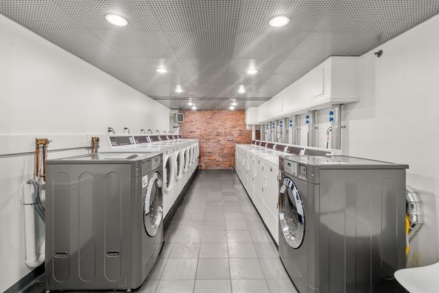 42 8th 1307, Boston, MA 02129