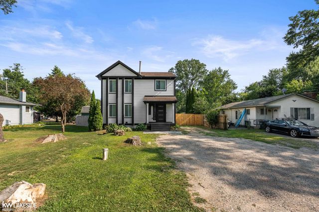 758 Miller Road, Lake Orion, MI 48362
