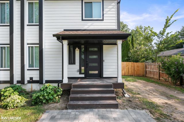 758 Miller Road, Lake Orion, MI 48362