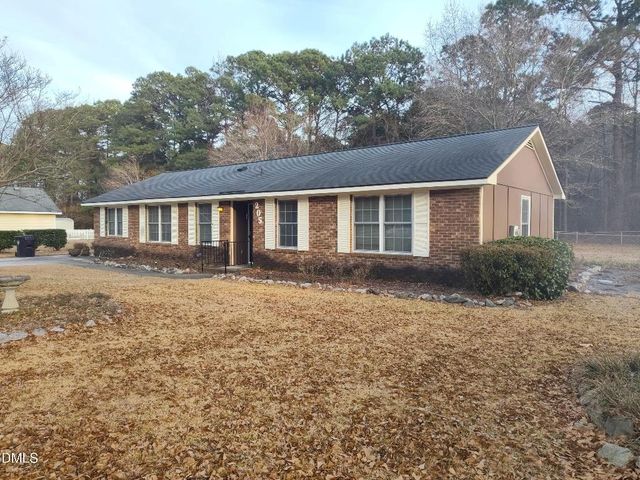 205 Darrel Road, La Grange, NC 28551