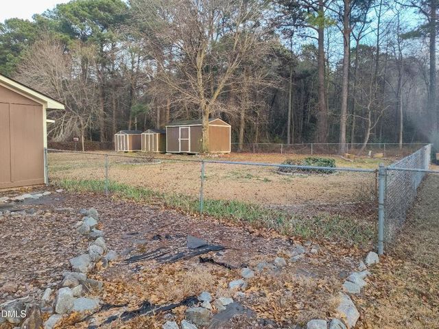 205 Darrel Road, La Grange, NC 28551