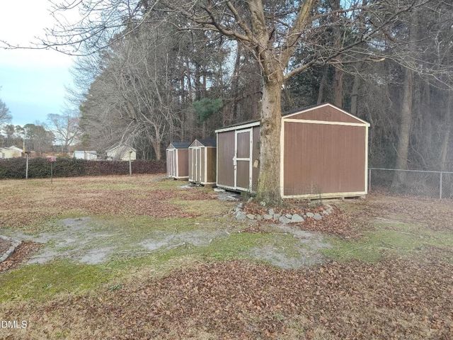 205 Darrel Road, La Grange, NC 28551