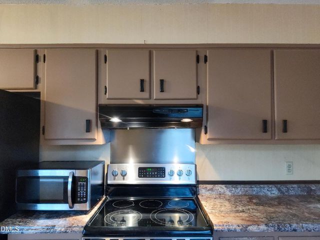 205 Darrel Road, La Grange, NC 28551