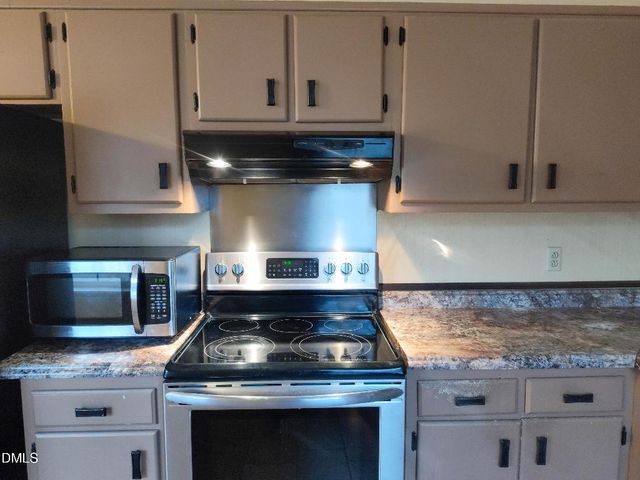 205 Darrel Road, La Grange, NC 28551