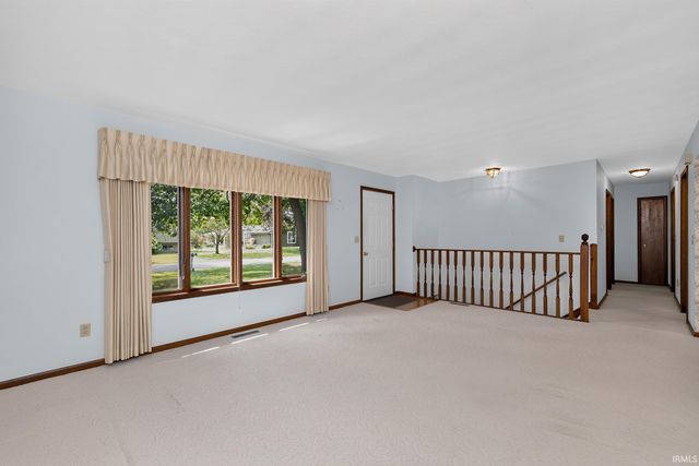 1500 Cottonwood Drive, Elkhart, IN 46514