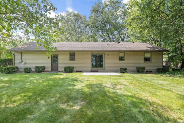 1500 Cottonwood Drive, Elkhart, IN 46514