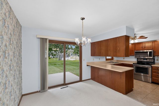 1500 Cottonwood Drive, Elkhart, IN 46514