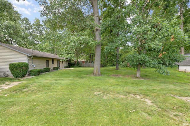 1500 Cottonwood Drive, Elkhart, IN 46514