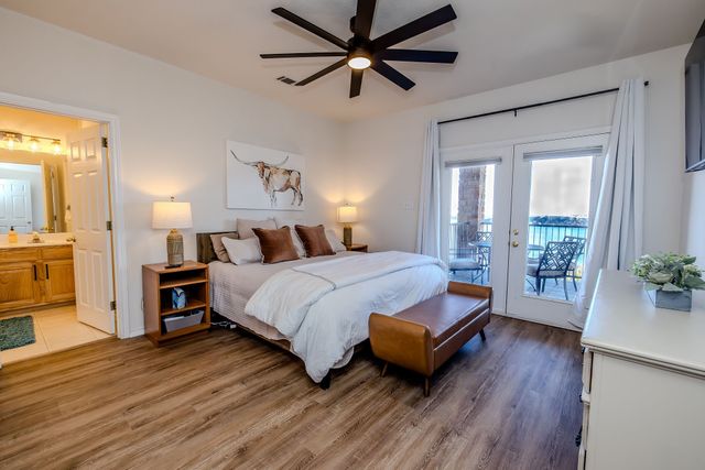 504 Eagle Point, Graford, TX 76449