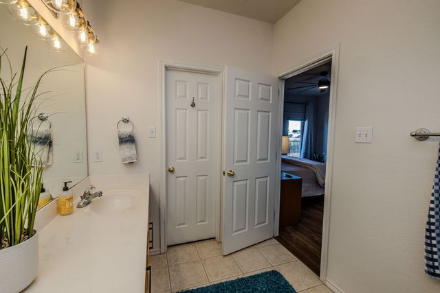 504 Eagle Point, Graford, TX 76449