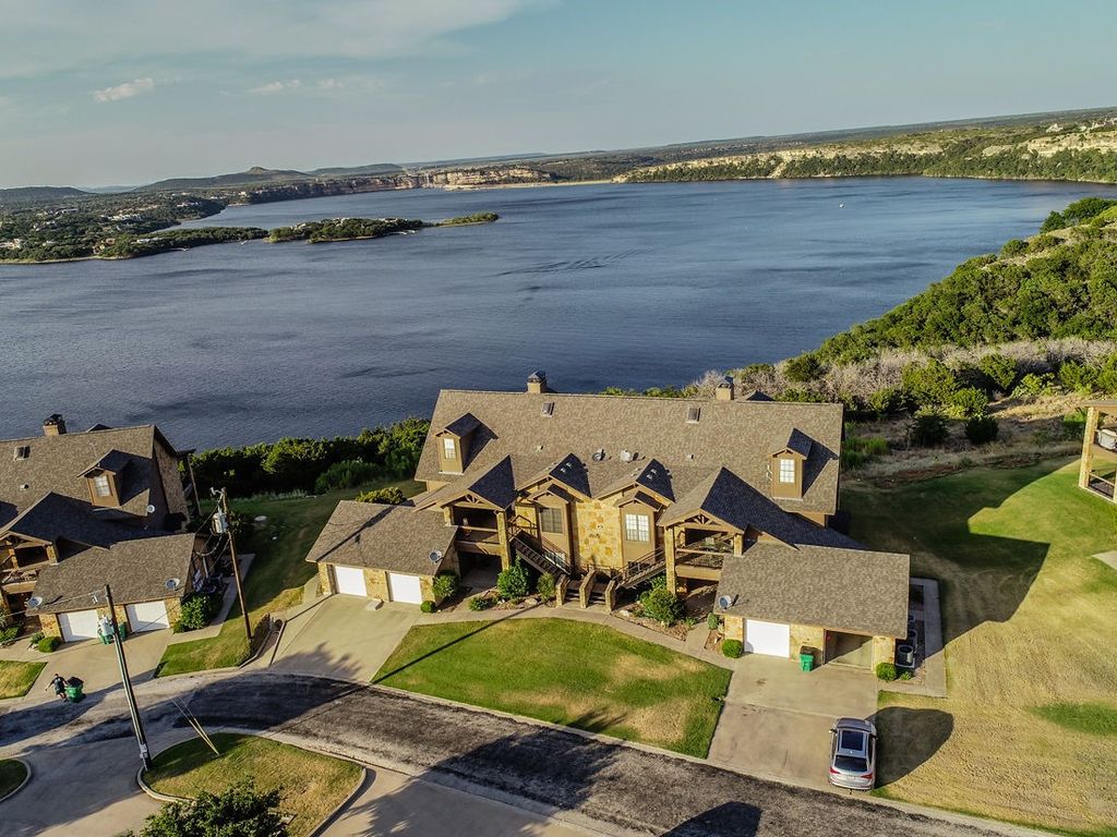 504 Eagle Point, Graford, TX 76449