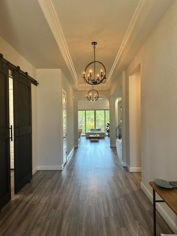 240 Brentwood DR, Austin, TX 78737