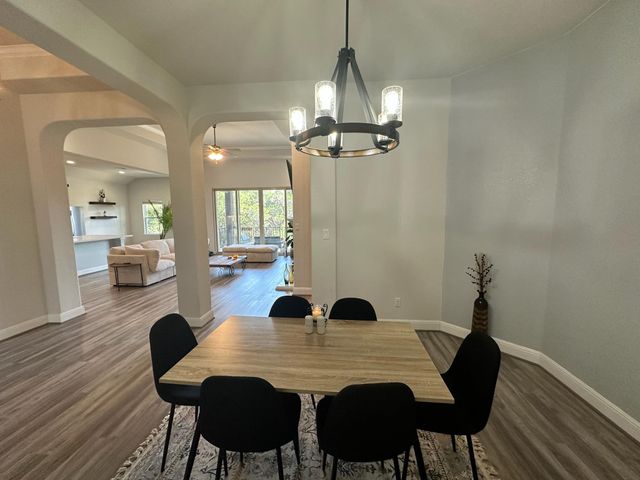 240 Brentwood DR, Austin, TX 78737