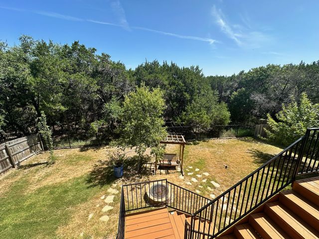 240 Brentwood DR, Austin, TX 78737