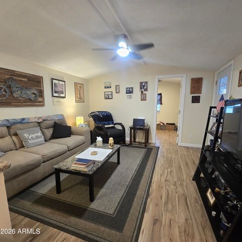 2524 E CONTENTION MINE Road 22N, Phoenix, AZ 85032