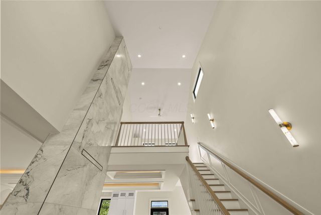3151 Asbury Drive, Columbus, OH 43221