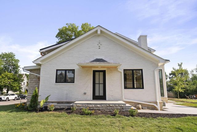 3151 Asbury Drive, Columbus, OH 43221