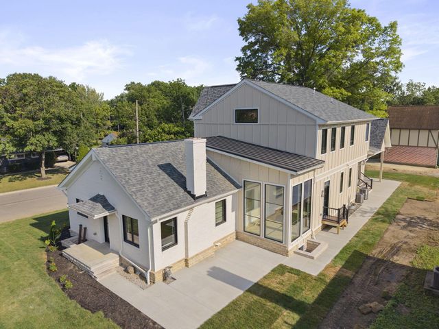 3151 Asbury Drive, Columbus, OH 43221