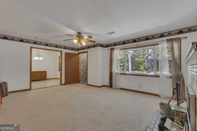 11649 Panhandle Road, Hampton, GA 30228