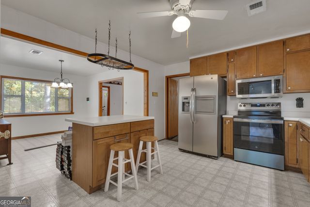 11649 Panhandle Road, Hampton, GA 30228