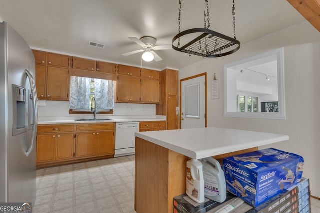 11649 Panhandle Road, Hampton, GA 30228