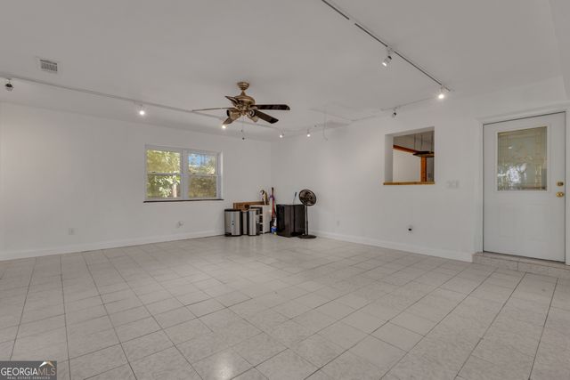 11649 Panhandle Road, Hampton, GA 30228