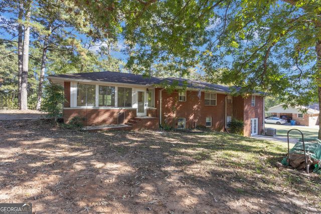 11649 Panhandle Road, Hampton, GA 30228