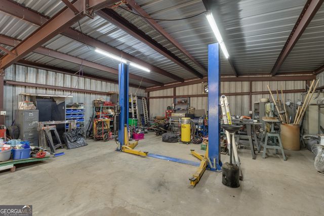11649 Panhandle Road, Hampton, GA 30228
