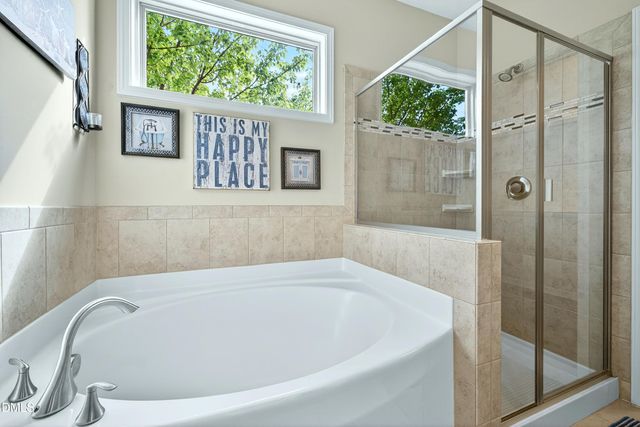 2025 Great Ridge Parkway, Chapel Hill, NC 27516