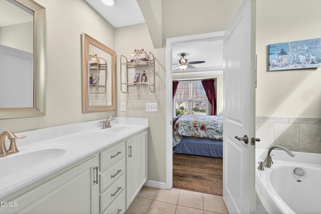 2025 Great Ridge Parkway, Chapel Hill, NC 27516