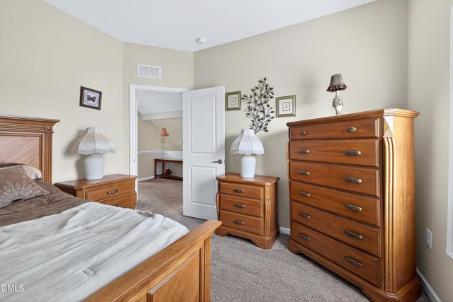 2025 Great Ridge Parkway, Chapel Hill, NC 27516