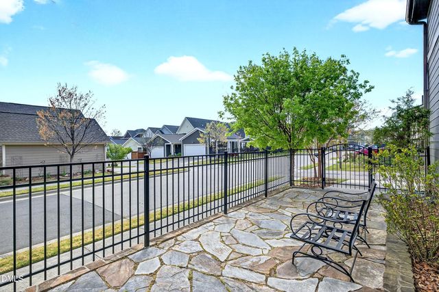 2025 Great Ridge Parkway, Chapel Hill, NC 27516