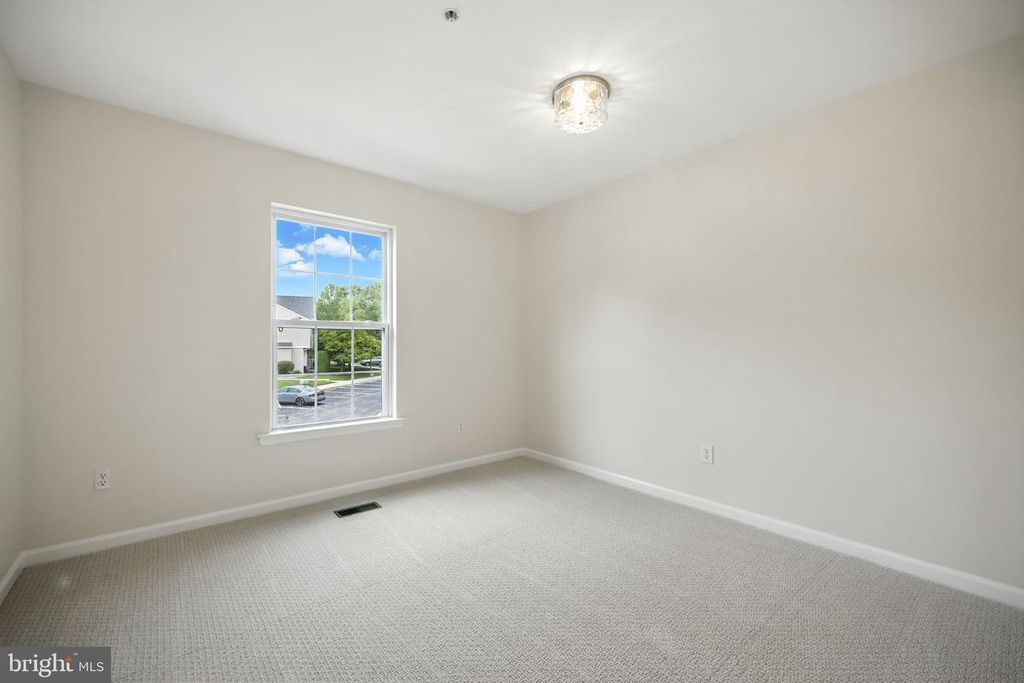1502 BRIARWOOD CT, Phoenixville, PA 19460