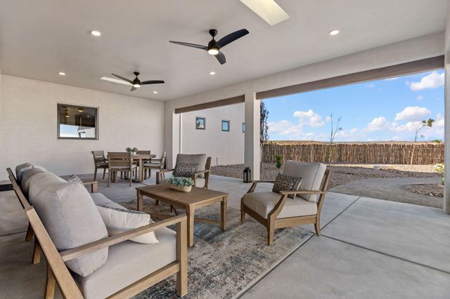 716 Colorado Mountain Road NE, Rio Rancho, NM 87124