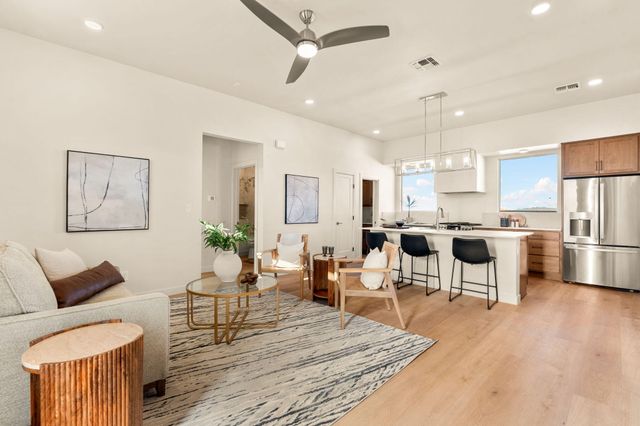 716 Colorado Mountain Road NE, Rio Rancho, NM 87124