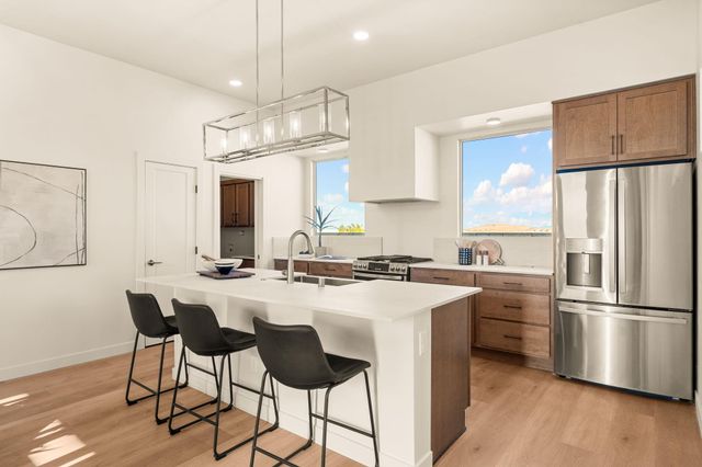 716 Colorado Mountain Road NE, Rio Rancho, NM 87124