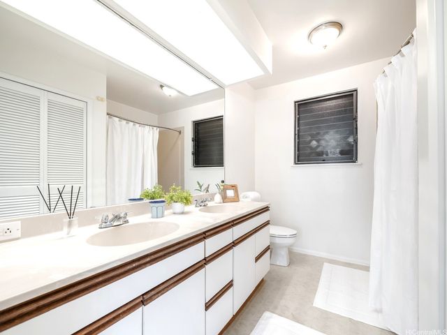 3656 Alani Drive, Honolulu, HI 96822