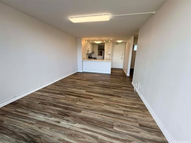 949 Ala Nanala Street 1202, Honolulu, HI 96818