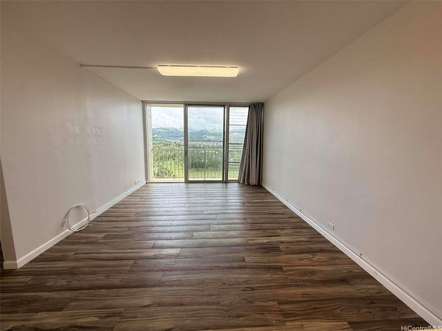 949 Ala Nanala Street 1202, Honolulu, HI 96818