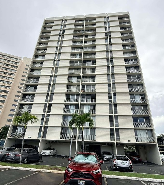 949 Ala Nanala Street 1202, Honolulu, HI 96818