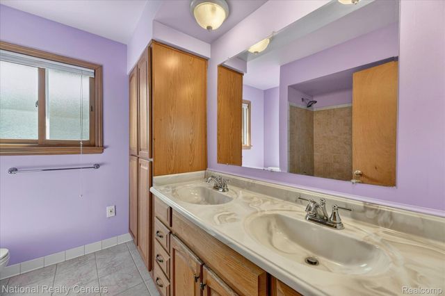 13177 Grand Haven Drive, Sterling Heights, MI 48312