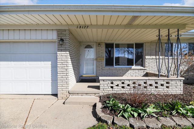 13177 Grand Haven Drive, Sterling Heights, MI 48312