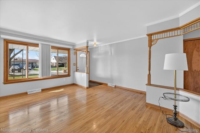 13177 Grand Haven Drive, Sterling Heights, MI 48312