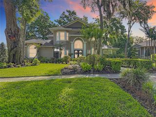 2425 VALRICO FOREST DRIVE, Valrico, FL 33594