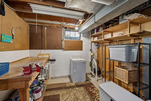 3350 Wyoming Avenue S, Saint Louis Park, MN 55426